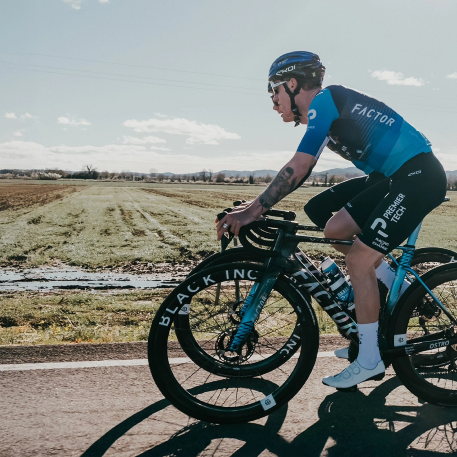 FACTOR BIKES