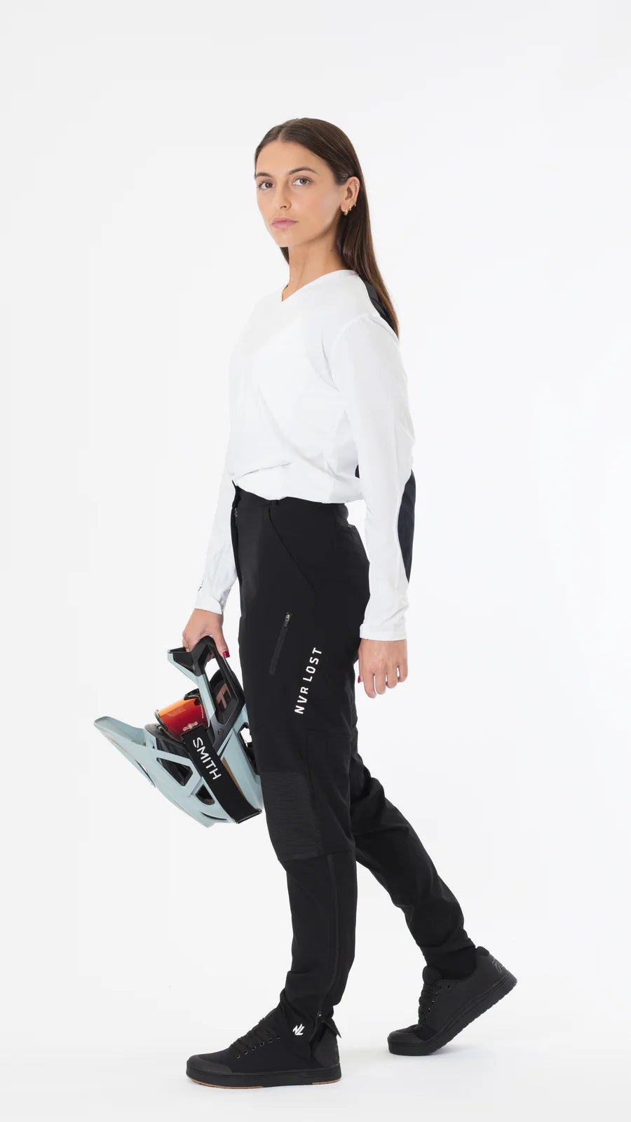 NVR LOST Women's LV Technical Pants  - Jet Black