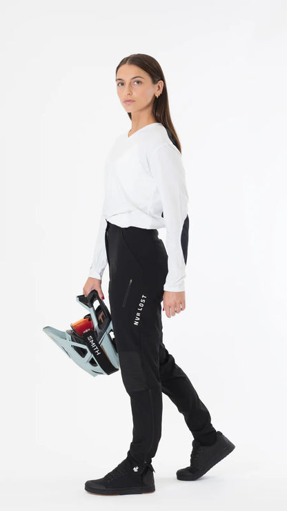 NVR LOST Women's LV Technical Pants  - Jet Black